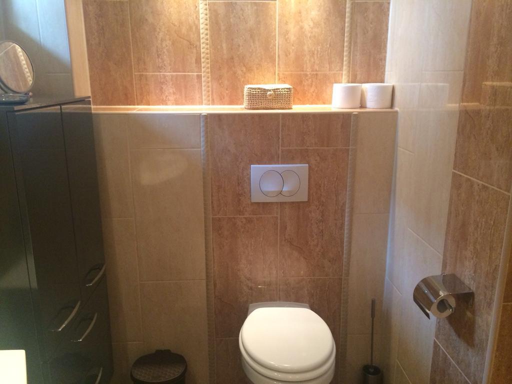 Leiner Apartman Heviz Ruang foto
