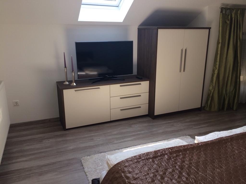 Leiner Apartman Heviz Ruang foto