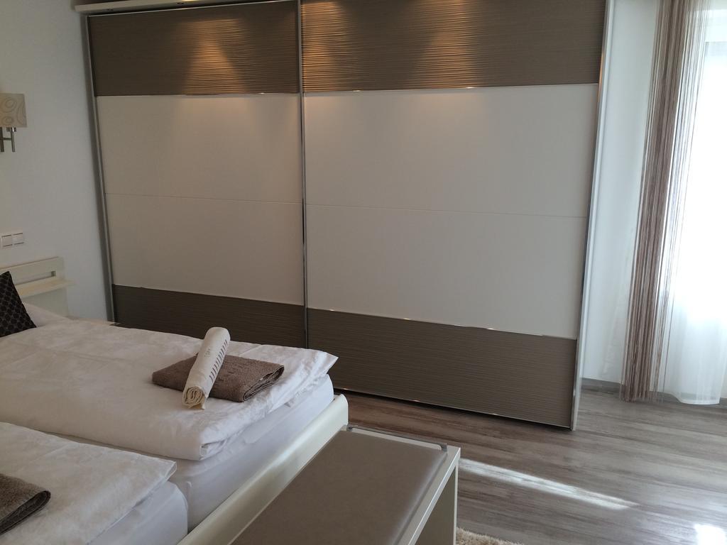 Leiner Apartman Heviz Ruang foto