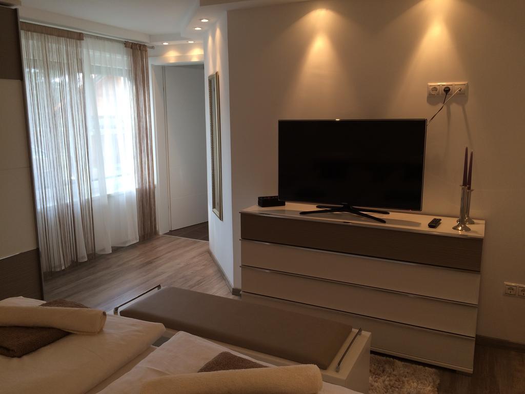 Leiner Apartman Heviz Ruang foto